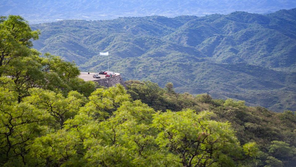 Full-Day Portezuelo Pass Journey foto 10