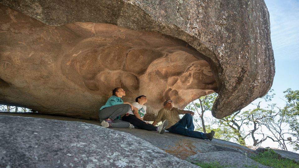 Private Journey to Ancasti: La Tunita Cave Paintings foto 2